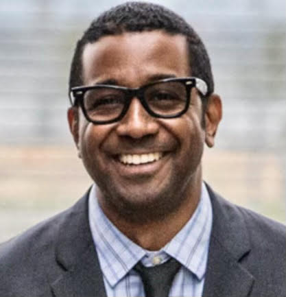 Photo of Cesar Arias